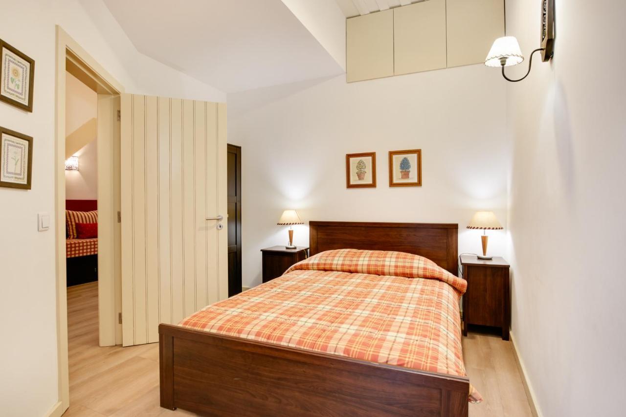 Charming New Apartment In The Heart Of Lisbona Esterno foto